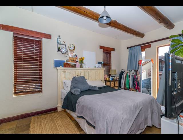2 BEDROOM APARTMENT FOR SALE IN NORTH RIDING